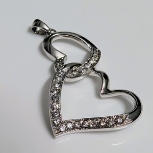 Nib! Feri 925 Sterling Silver Interlocking Hearts Pendant